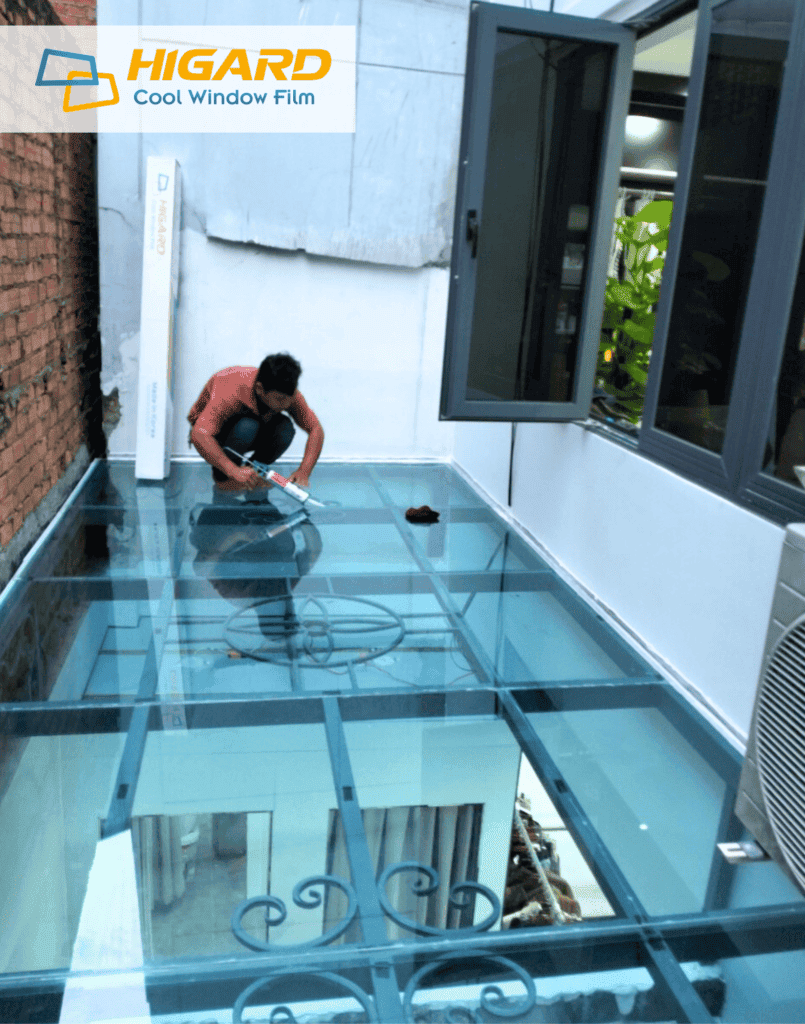 phim cách nhiệt dán kính