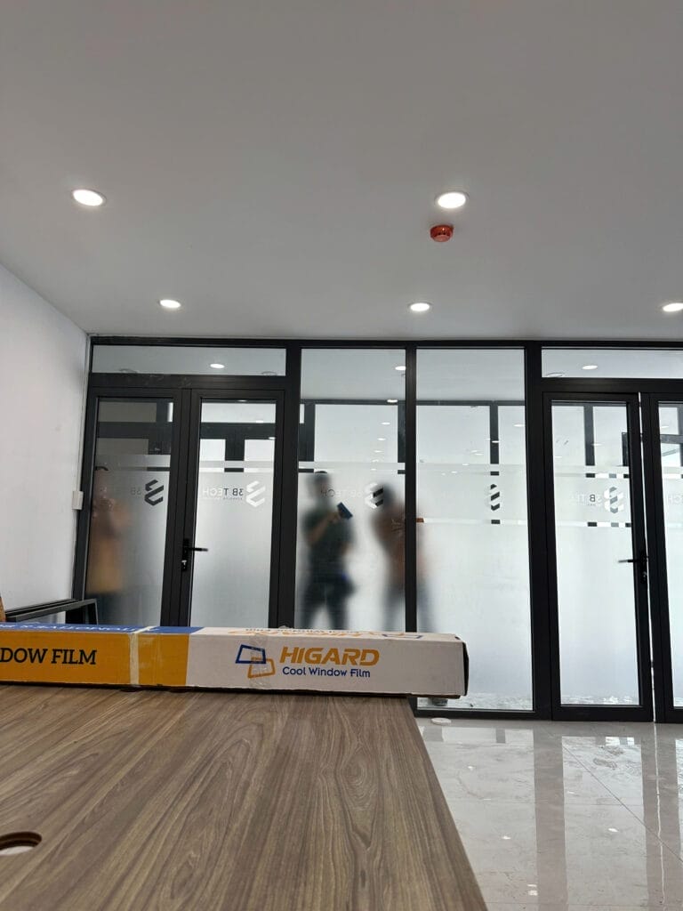 Hình ảnh cuộc sống đầy màu sắc từ quê hương đến thành phố ở Việt Nam