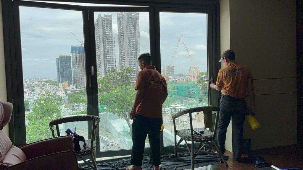 Thi công phim cách nhiệt nhà kính Higard