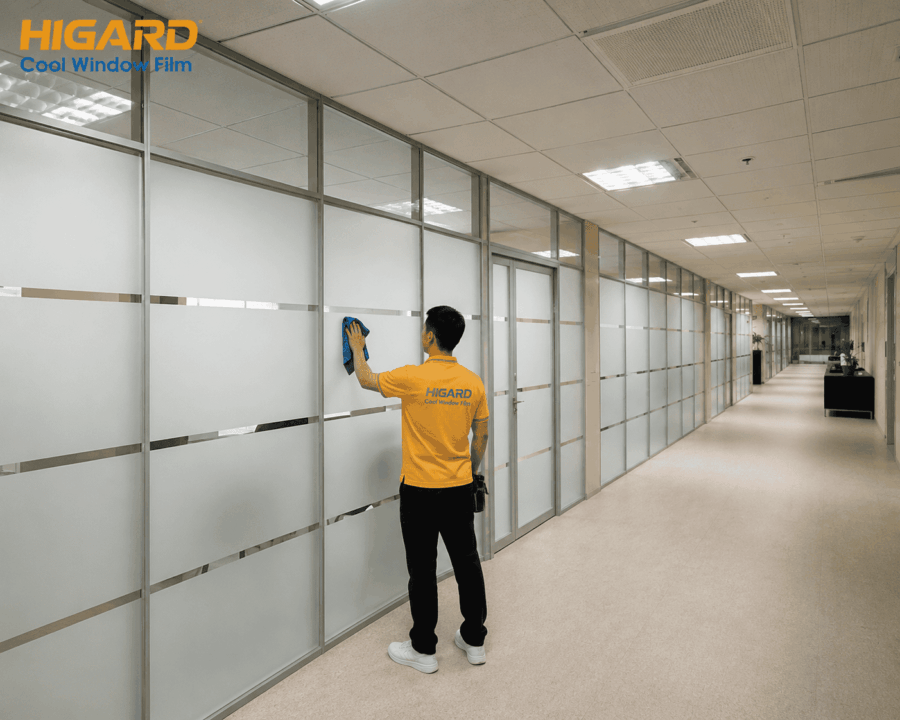 Decal mờ kẻ chỉ dán vách ngăn kính