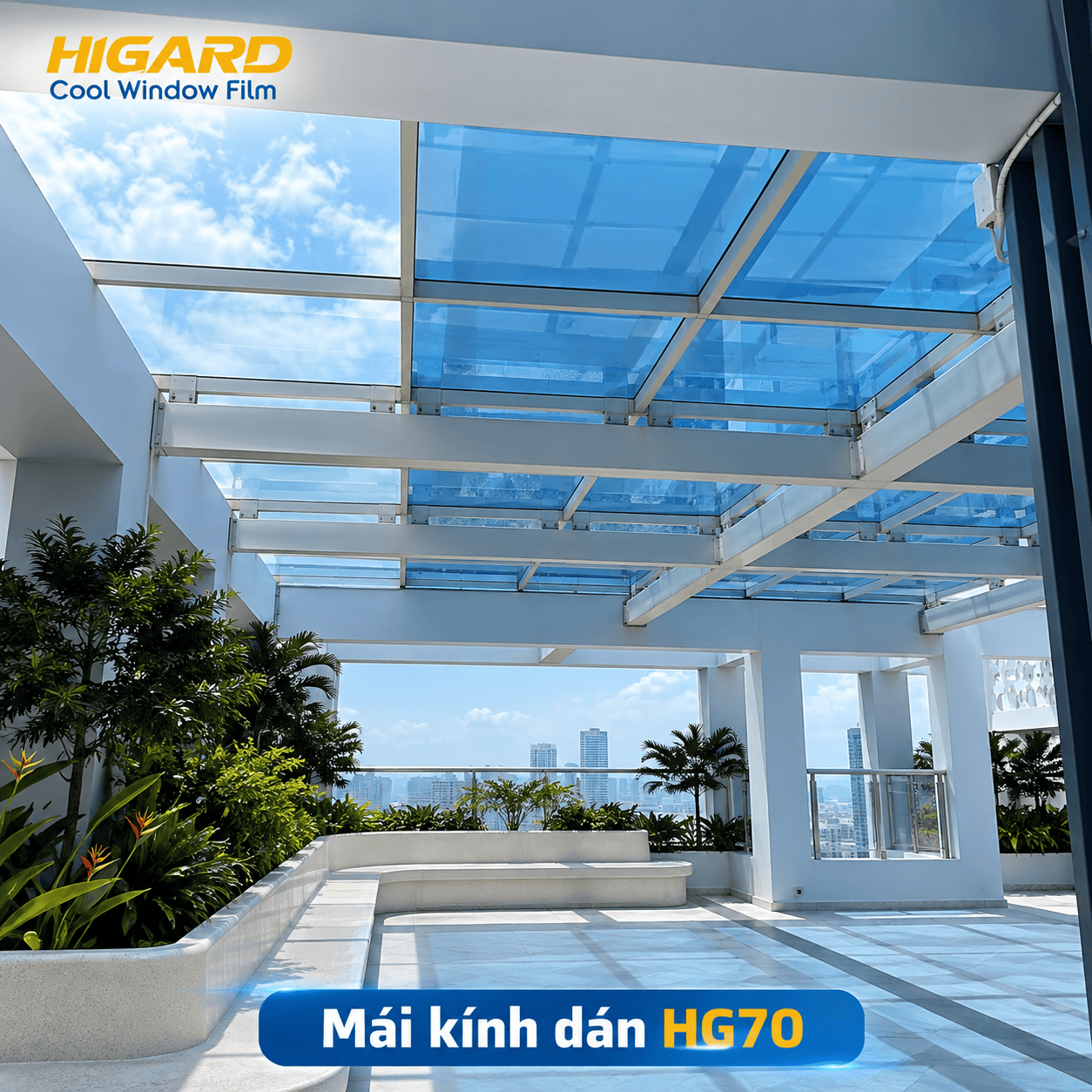 Phim dán kính 1 chiều Higard HG70: Giải Pháp Chống Nóng Toàn Diện cho văn phòng 4 Phim phản quang 1 chiều Higard HG70 màu xanh biển