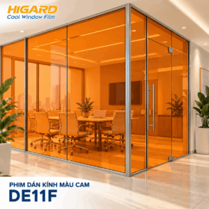 Phim dán kính đổi màu cam Higard trên vách kính văn phòng