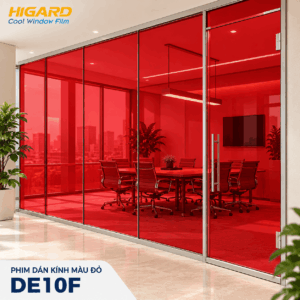 Phim dán kính đổi màu đỏ Higard trên vách kính showroom