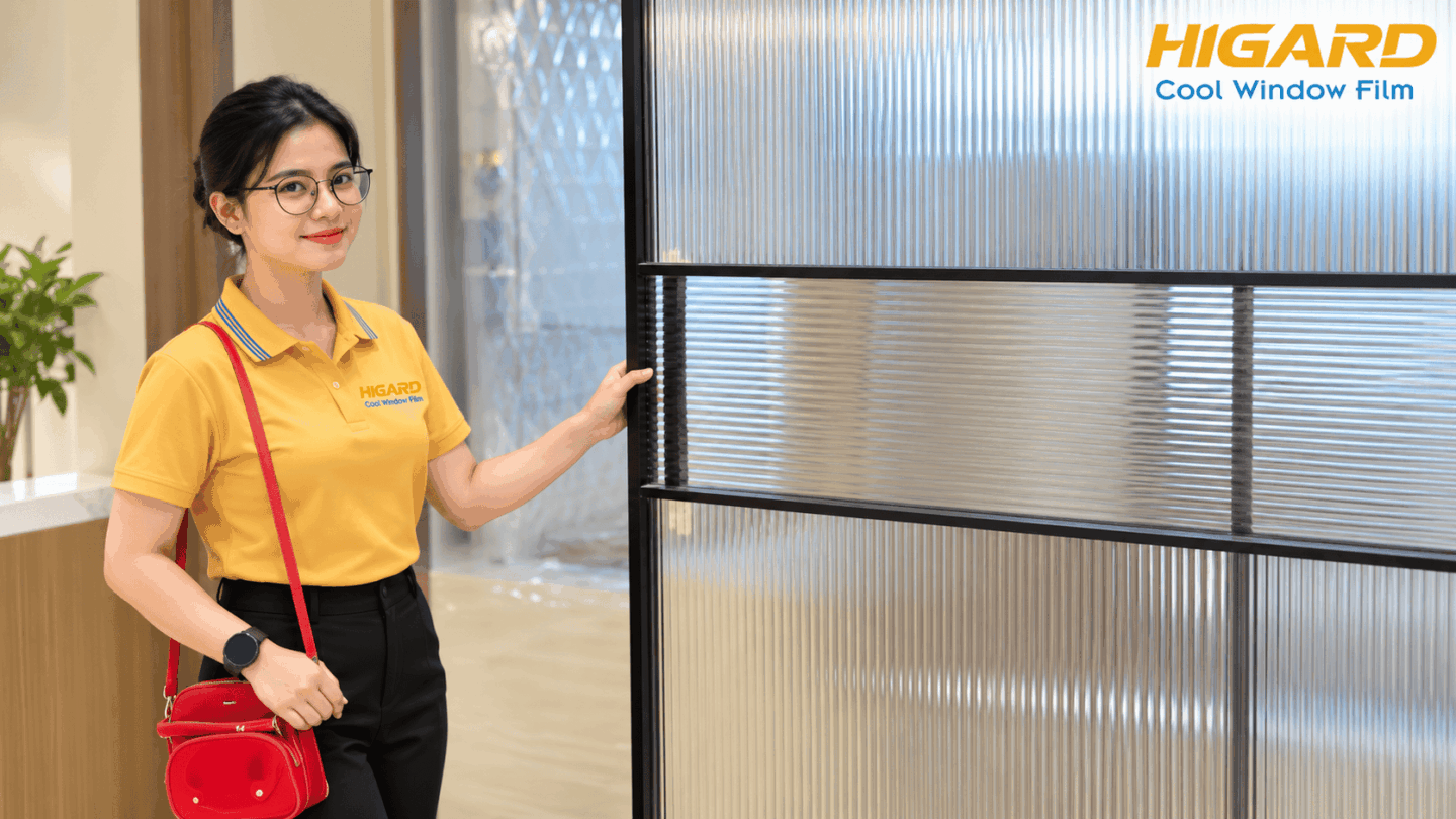 Decal dán kính chống nước cửa toilet