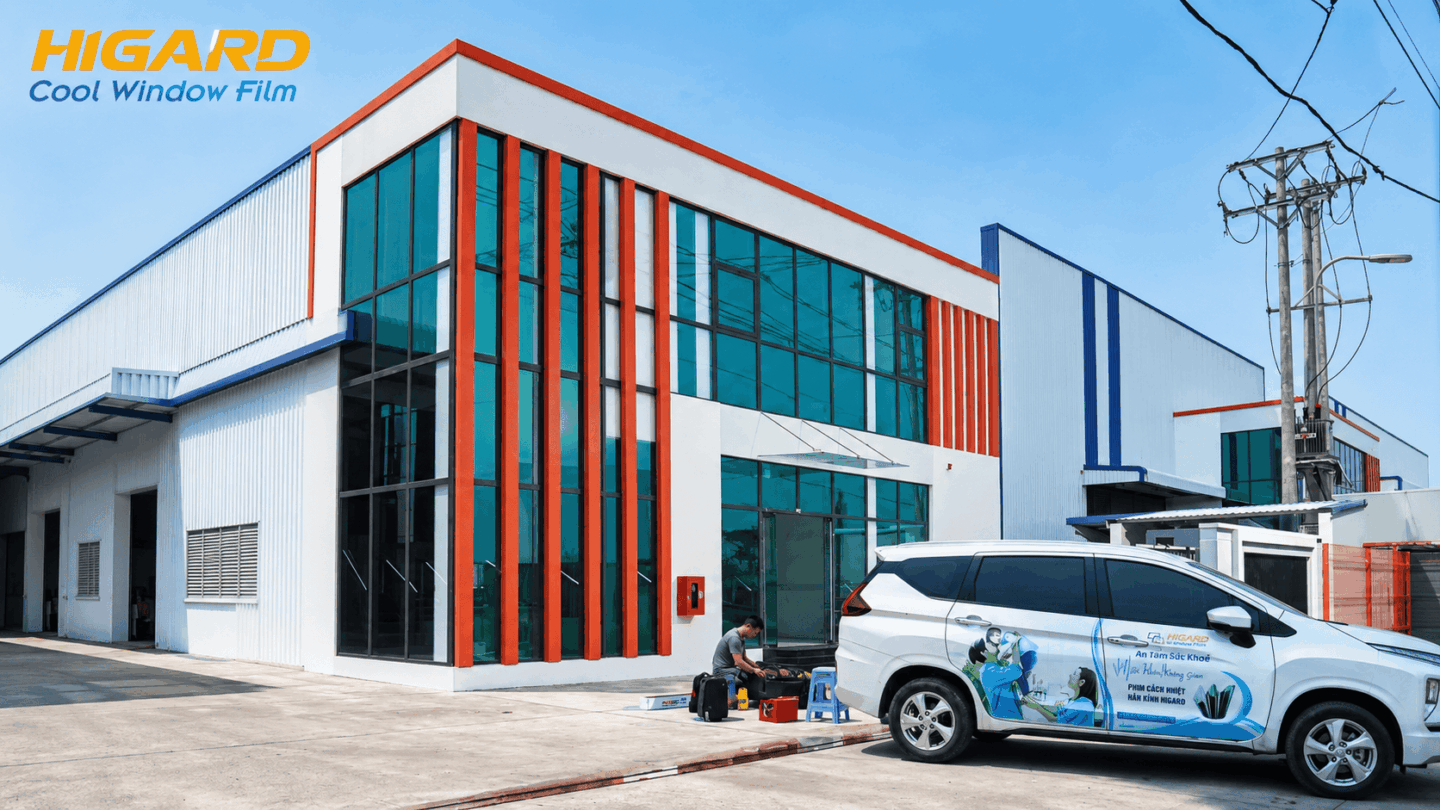 Dán phim cách nhiệt nhà xưởng Higard phản quang 62 phần trăm
