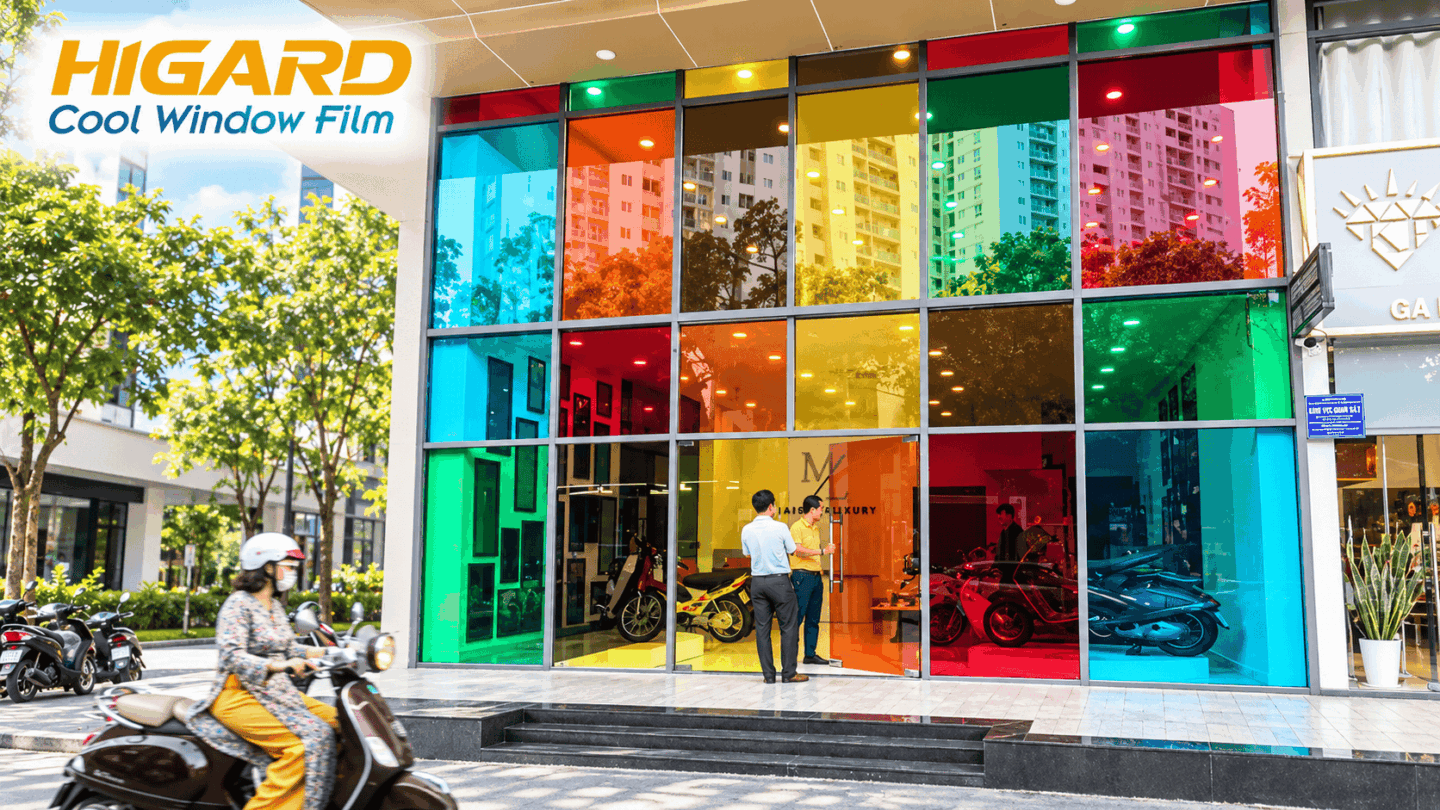 Dán phim đổi màu kính Higard màu xanh lá cho vách kính trang trí đẹp mắt và nổi bật