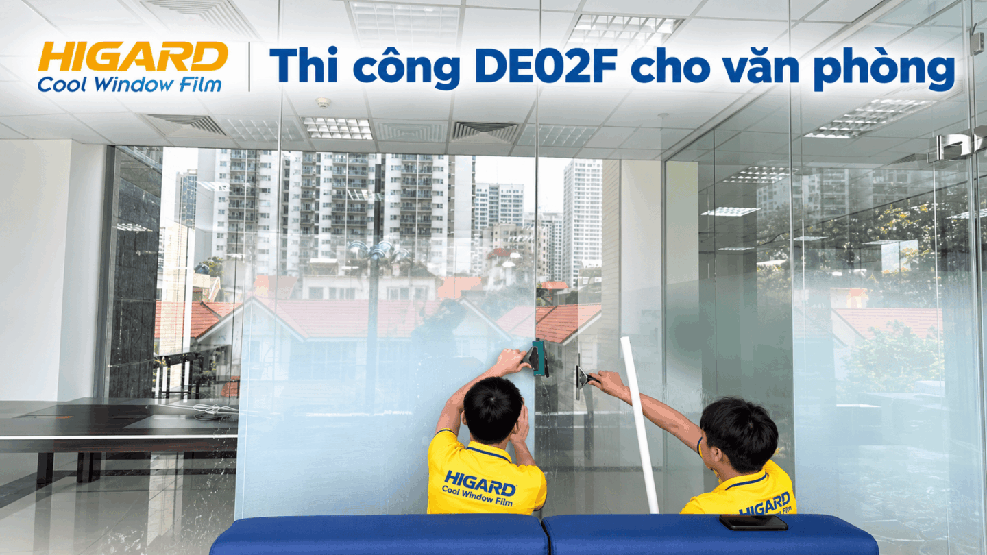 Vách kính phòng họp dán phim chấm bi chuyển sắc DE02F vừa riêng tư vừa thoáng sáng